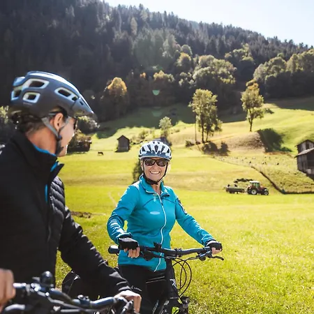 Lechtaler Alpenblick - Privatzimmer&ferienwohnung