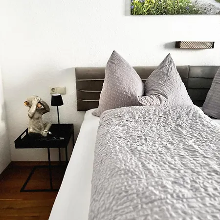 Apartment Lechtaler Alpenblick - Privatzimmer&ferienwohnung Landeck